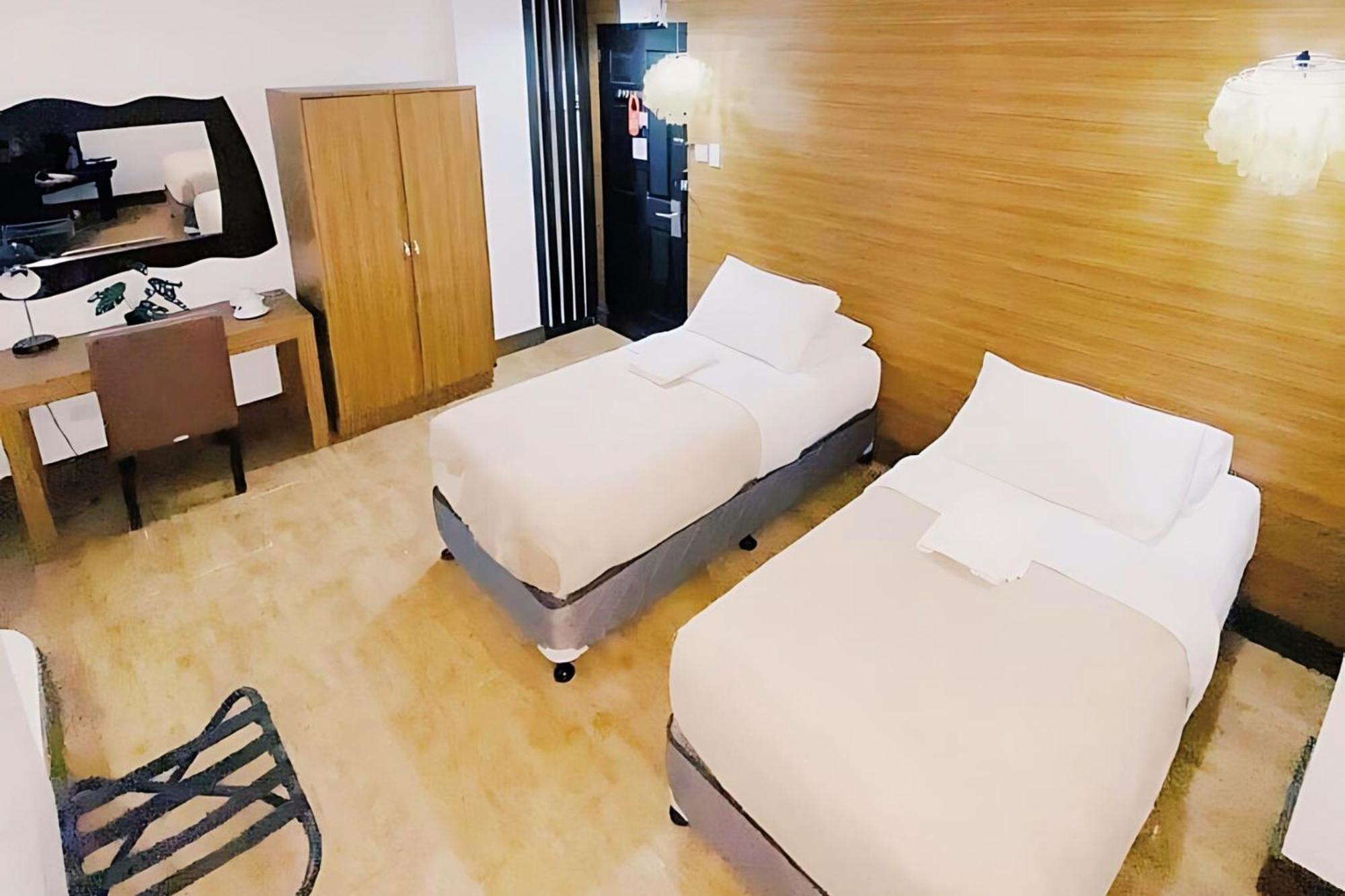 Urban Inn Iloilo Номер фото