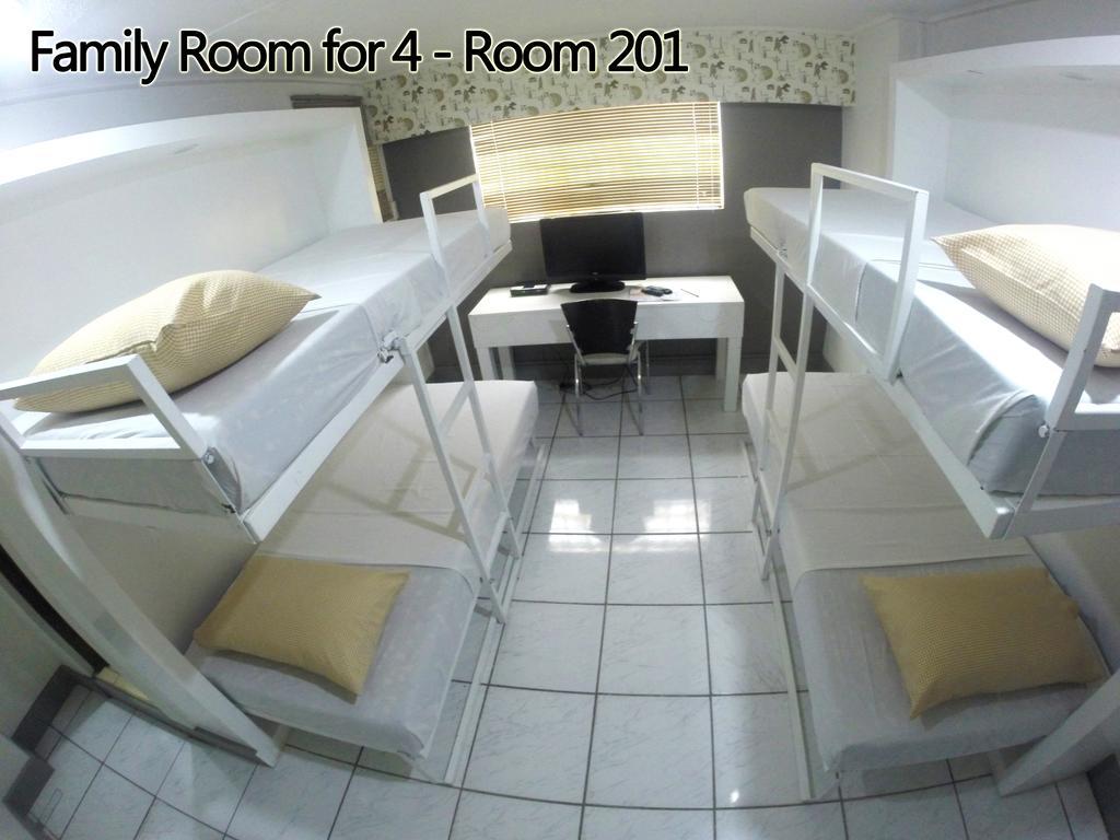 Urban Inn Iloilo Номер фото